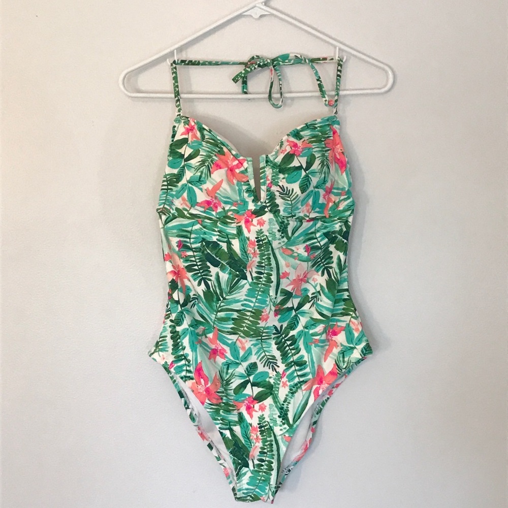 Old Navy one-piece swimsuit